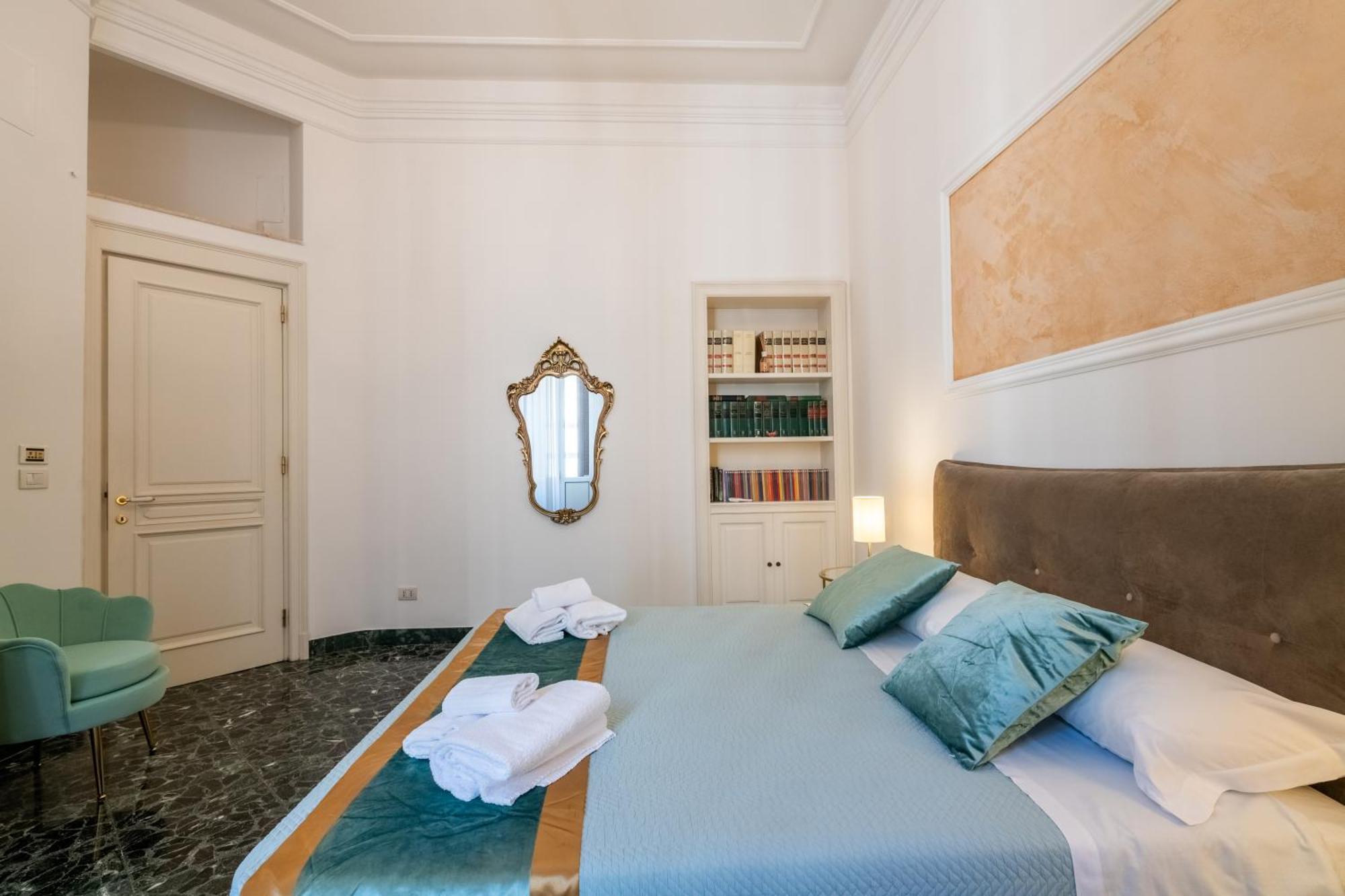 The One - Luxury Seaview With Piano Apartment *