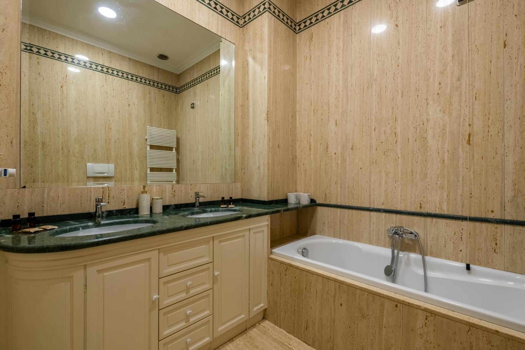 The One - Luxury Seaview With Piano Apartment Bari